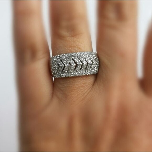 NEW Modernist chevron design sterling silver cz ring size 9 - Picture 4 of 5